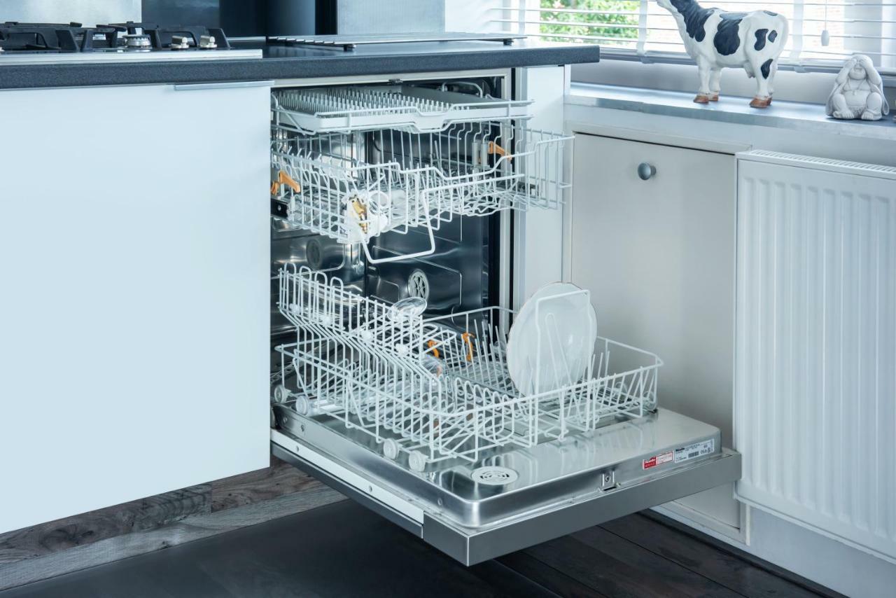 شقة Amsterdam Countryside Met Airco ,Geweldig Uitzicht, Luxe Keuken,Wasmachine,Droger,Gratis Fietsen Den Ilp المظهر الخارجي الصورة